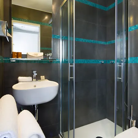 Le Pradey Hotel 4*