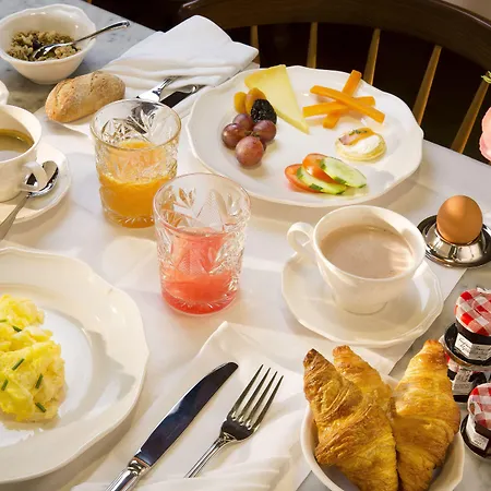 Le Pradey Hotel Paris