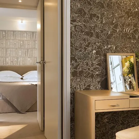 Le Pradey Hotel 4*