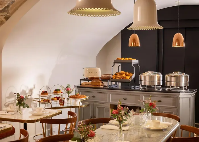 Le Pradey 4* Paris