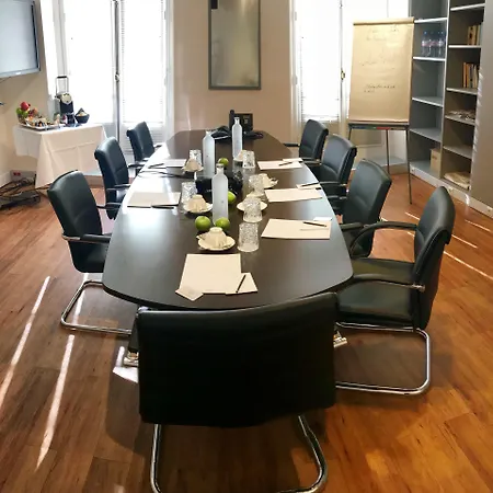 Le Pradey Отель Париж