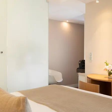 Hotell Le Pradey Paris