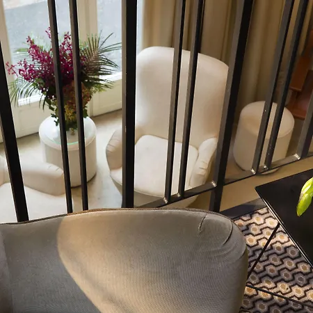 Hotel Le Pradey Paris